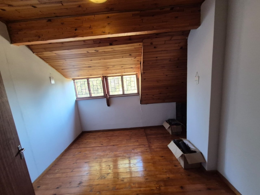 To Let 5 Bedroom Property for Rent in Bashewa A H Gauteng
