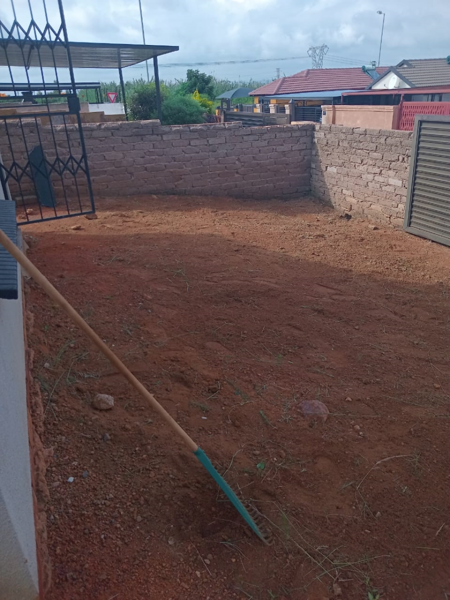 3 Bedroom Property for Sale in Soshanguve VV Gauteng
