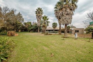 4 Bedroom Property for Sale in Hekpoort Gauteng