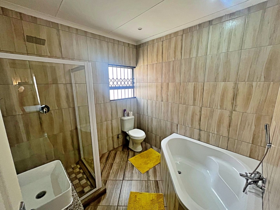 3 Bedroom Property for Sale in Pretoria North Gauteng