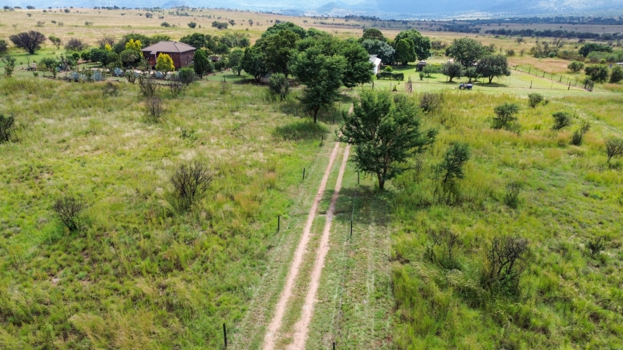 5 Bedroom Property for Sale in Doornrandje Gauteng
