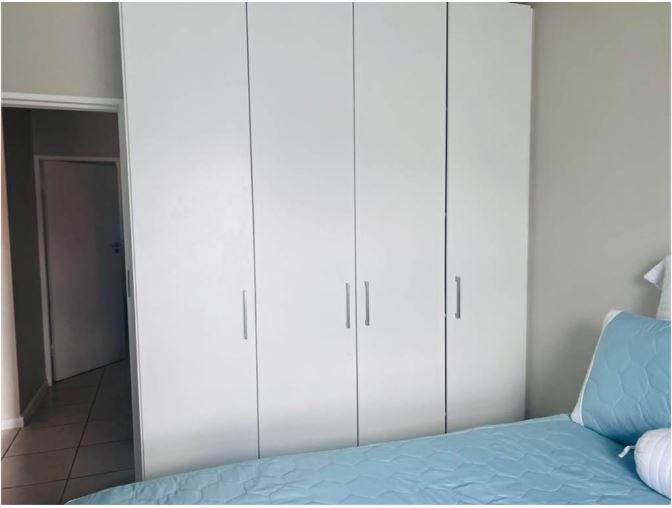 2 Bedroom Property for Sale in Grand Central Gauteng