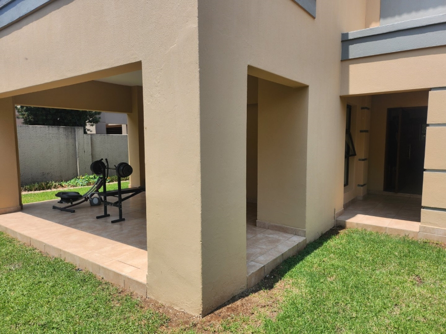 To Let 4 Bedroom Property for Rent in Kyalami Glen Estate Gauteng