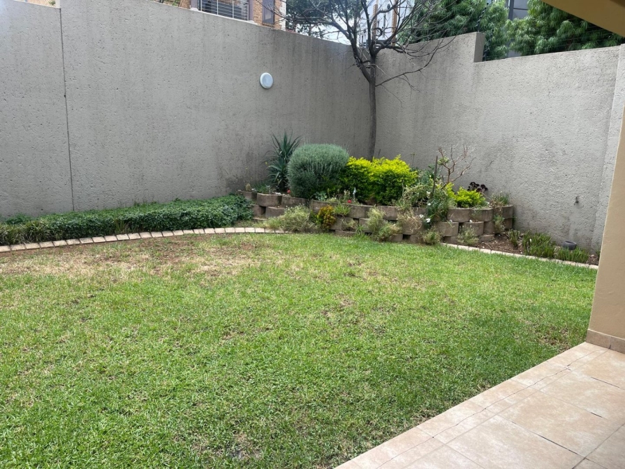 To Let 4 Bedroom Property for Rent in Kyalami Glen Estate Gauteng