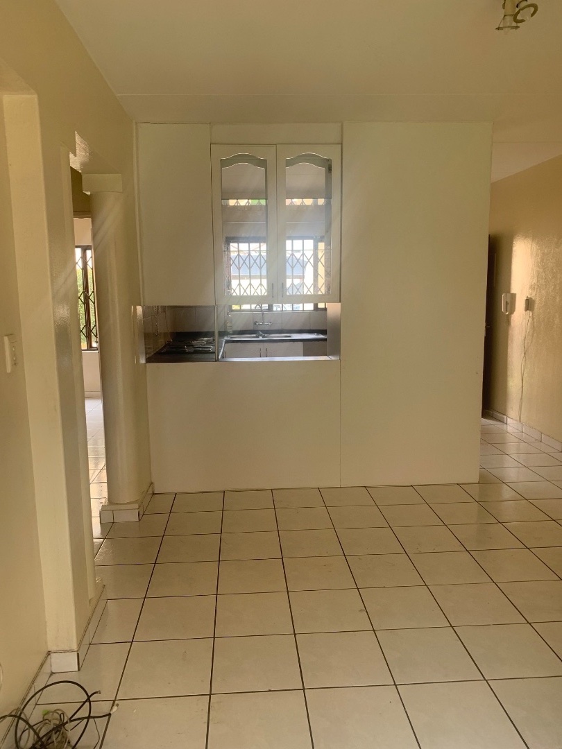 To Let 3 Bedroom Property for Rent in Mondeor Gauteng