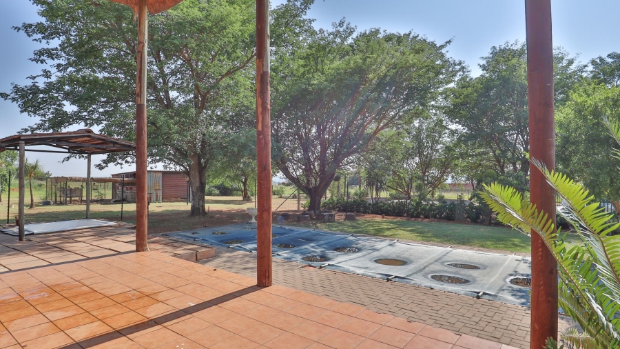 Commercial Property for Sale in Waterval Gauteng