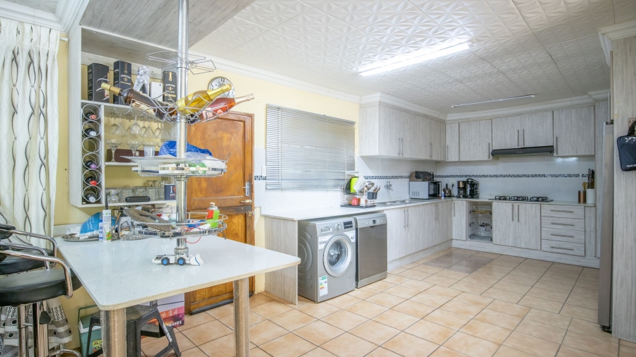 Commercial Property for Sale in Waterval Gauteng