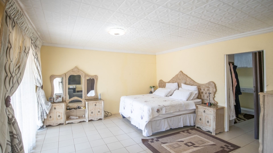 Commercial Property for Sale in Waterval Gauteng