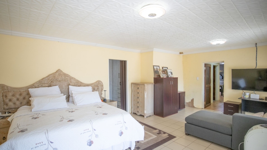 Commercial Property for Sale in Waterval Gauteng