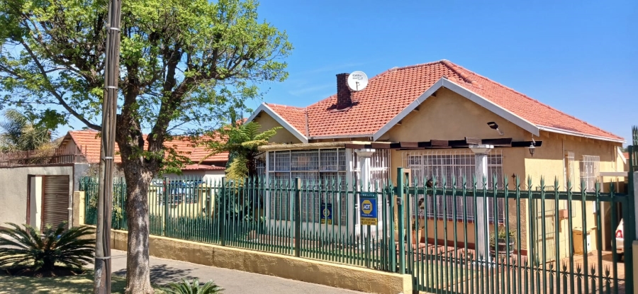 3 Bedroom Property for Sale in Rosettenville Gauteng