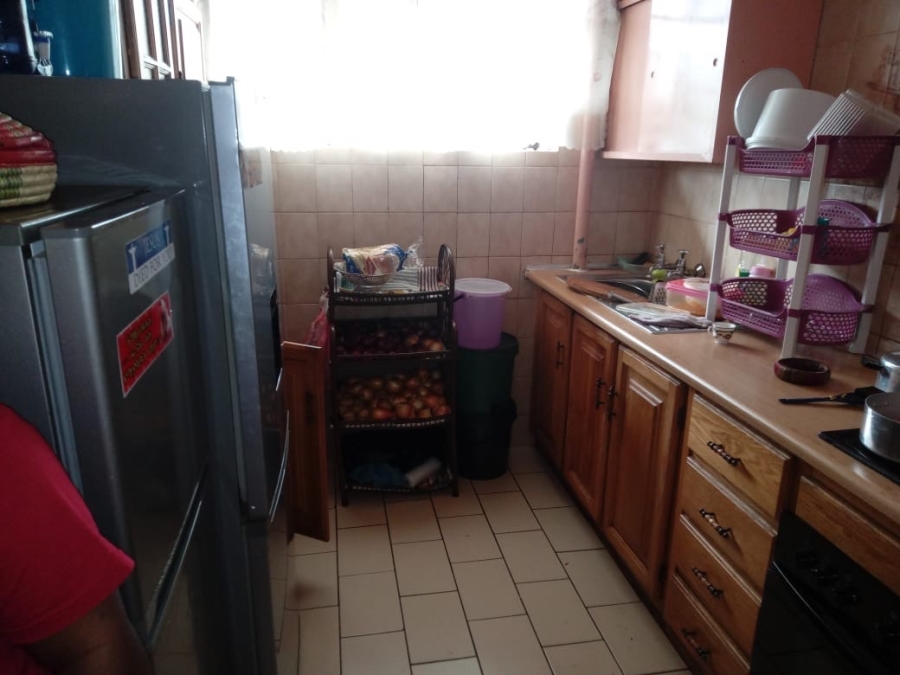 2 Bedroom Property for Sale in Robertsham Gauteng