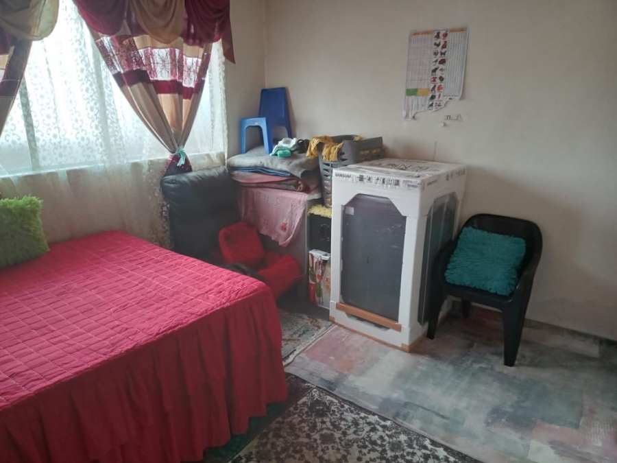 2 Bedroom Property for Sale in Robertsham Gauteng