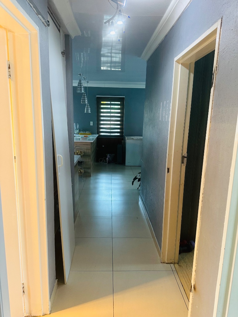 3 Bedroom Property for Sale in Mondeor Gauteng