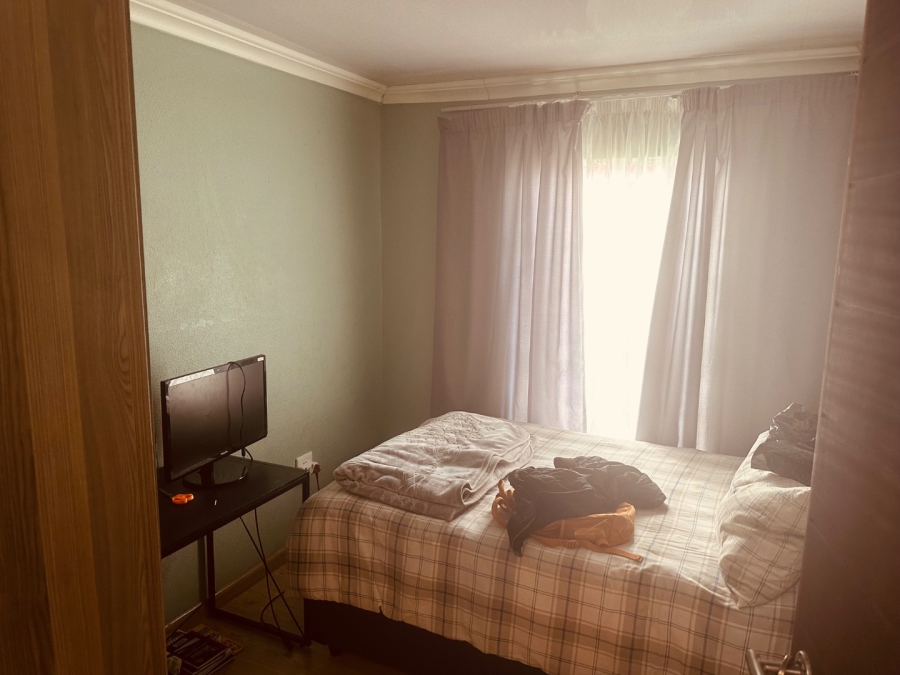 3 Bedroom Property for Sale in Mondeor Gauteng