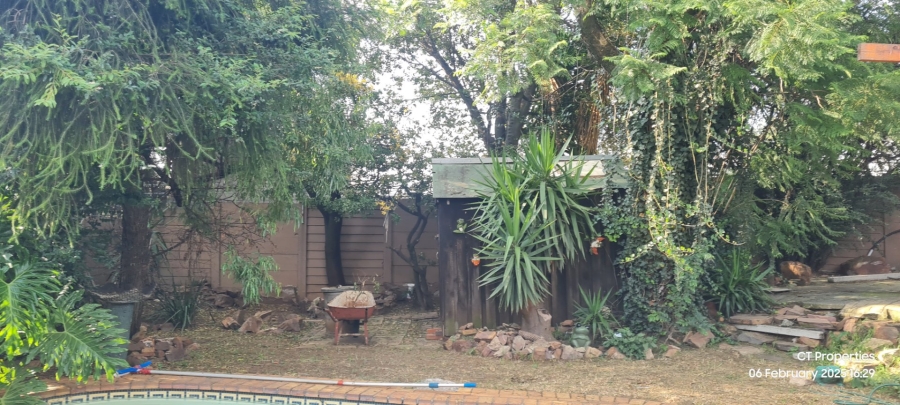 4 Bedroom Property for Sale in Symhurst Gauteng