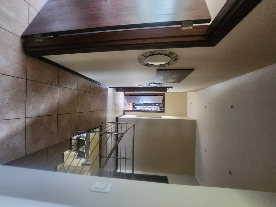 To Let 4 Bedroom Property for Rent in Kyalami Gauteng