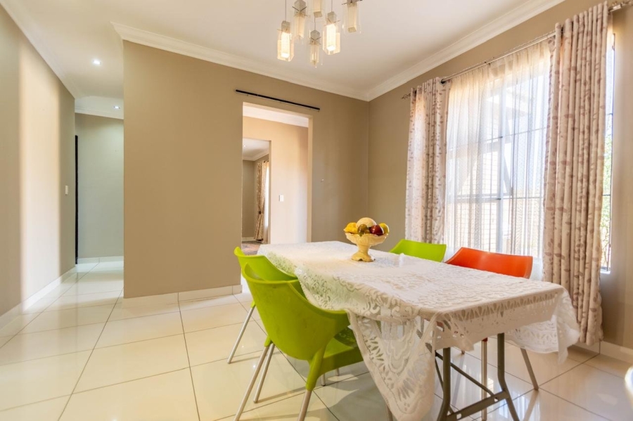 3 Bedroom Property for Sale in Palm Ridge Gauteng