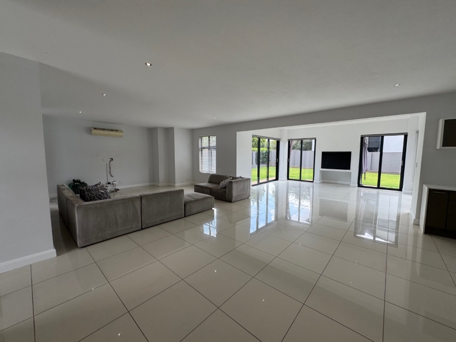 3 Bedroom Property for Sale in Midstream Hill Gauteng