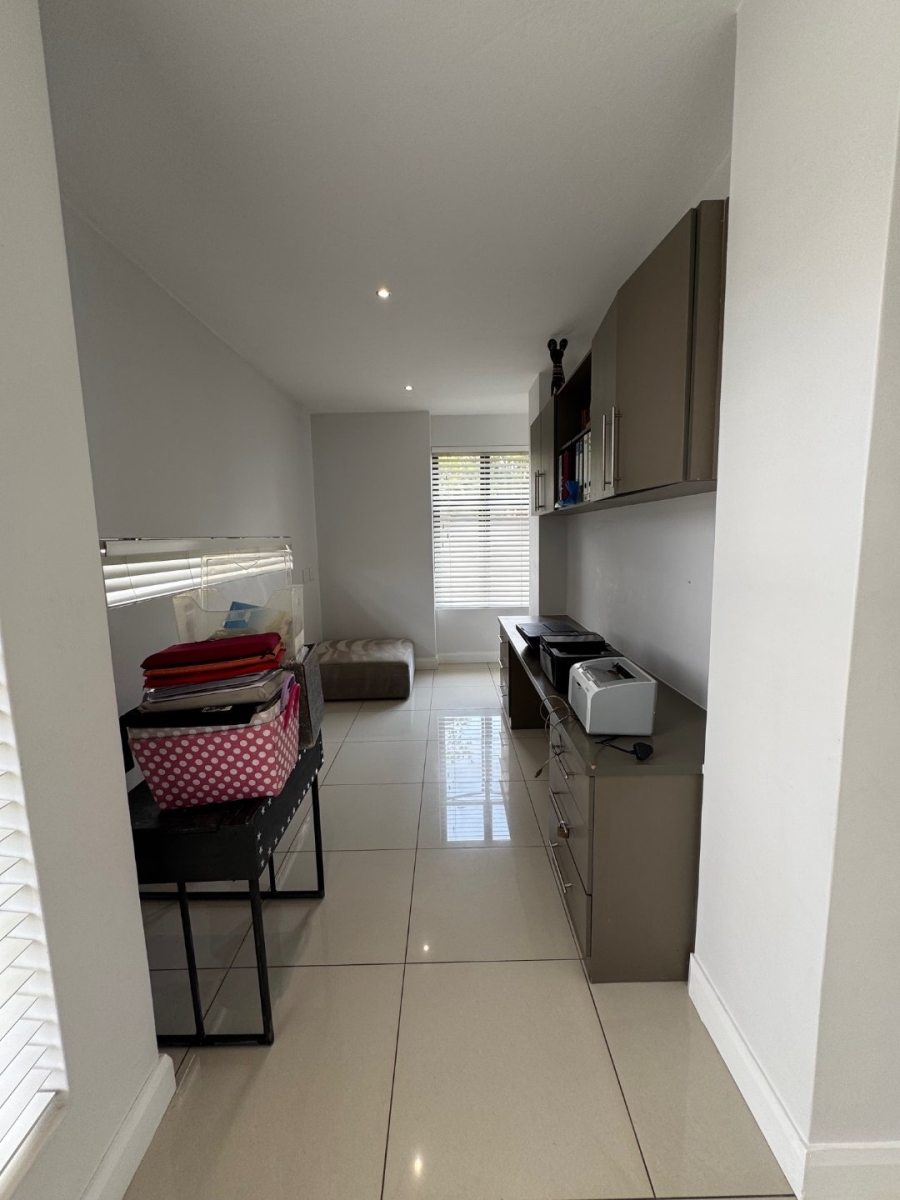 3 Bedroom Property for Sale in Midstream Hill Gauteng