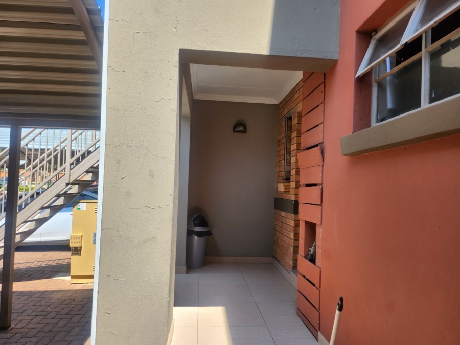 3 Bedroom Property for Sale in Andeon Gauteng