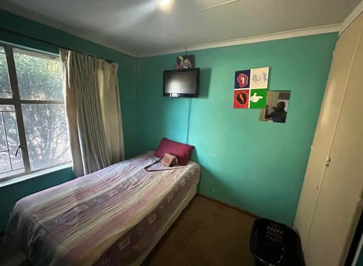 4 Bedroom Property for Sale in Heuweloord Gauteng