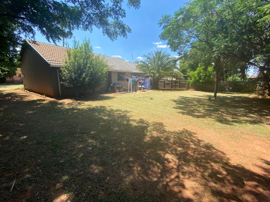 4 Bedroom Property for Sale in Heuweloord Gauteng