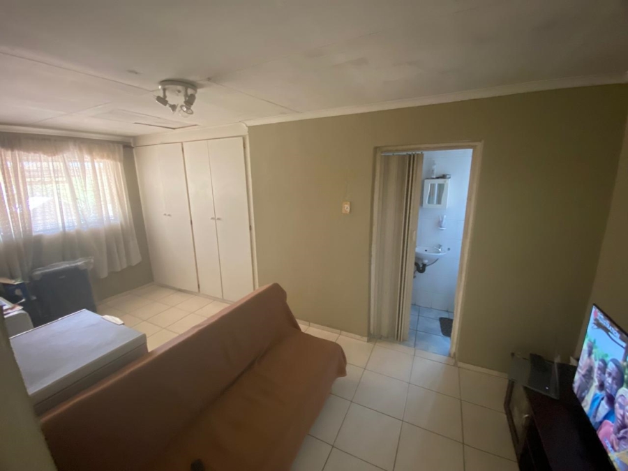 4 Bedroom Property for Sale in Heuweloord Gauteng