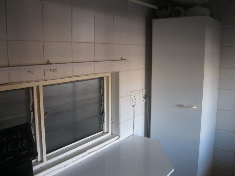 To Let 1 Bedroom Property for Rent in Sunnyside Gauteng