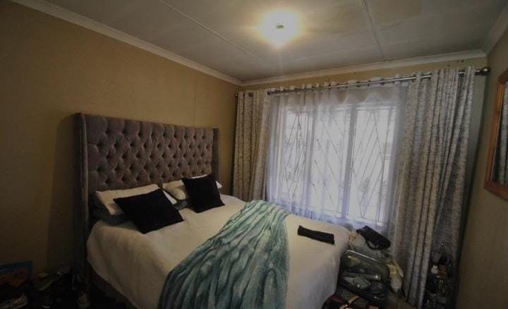 3 Bedroom Property for Sale in Dawn Park Gauteng