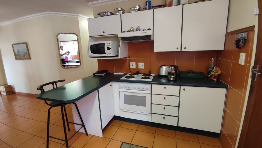 3 Bedroom Property for Sale in Eldoraigne Gauteng