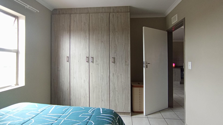  Bedroom Property for Sale in Heuweloord Gauteng