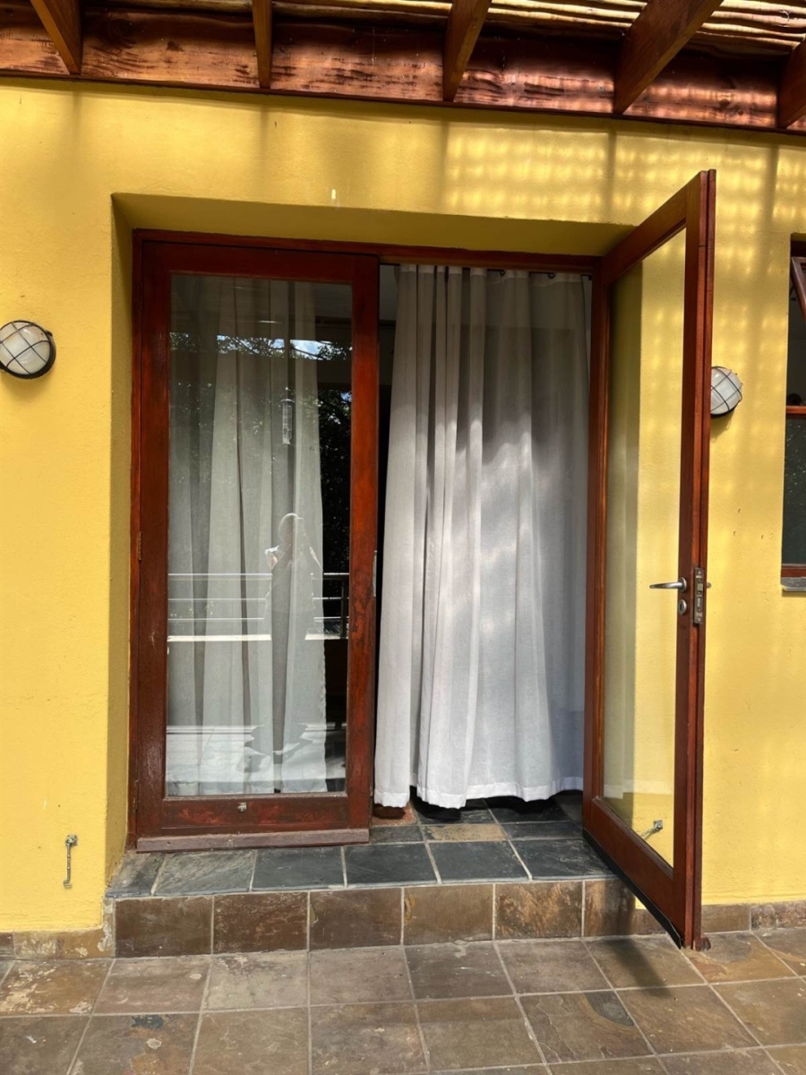 To Let 1 Bedroom Property for Rent in Craighall Park Gauteng