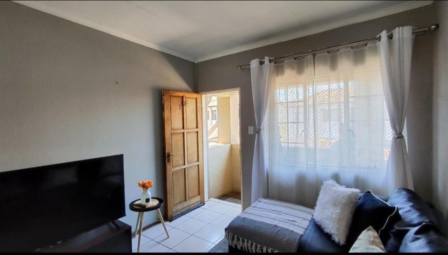 2 Bedroom Property for Sale in Elspark Gauteng