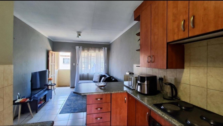 2 Bedroom Property for Sale in Elspark Gauteng