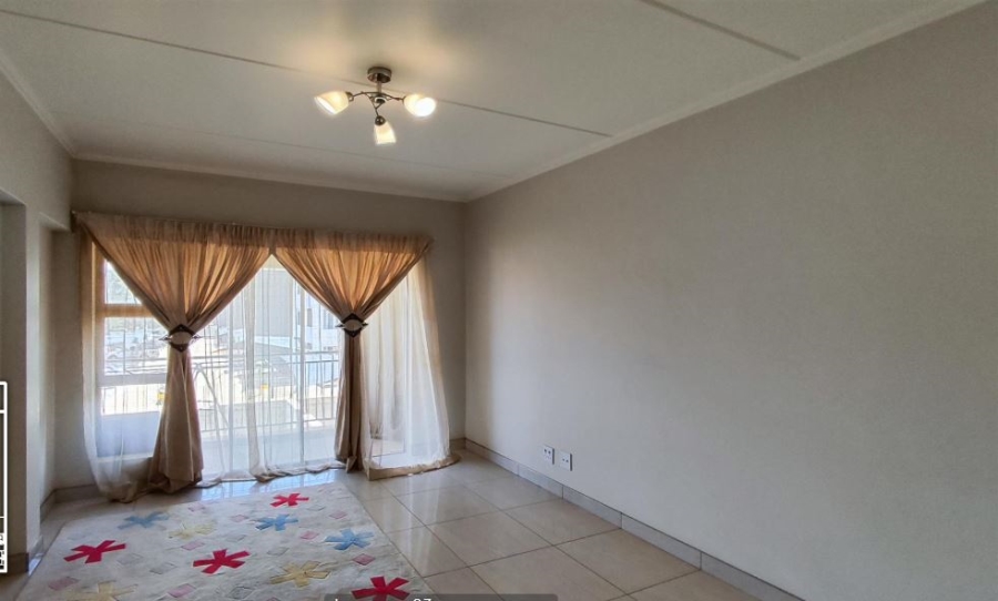 2 Bedroom Property for Sale in Glen Marais Gauteng