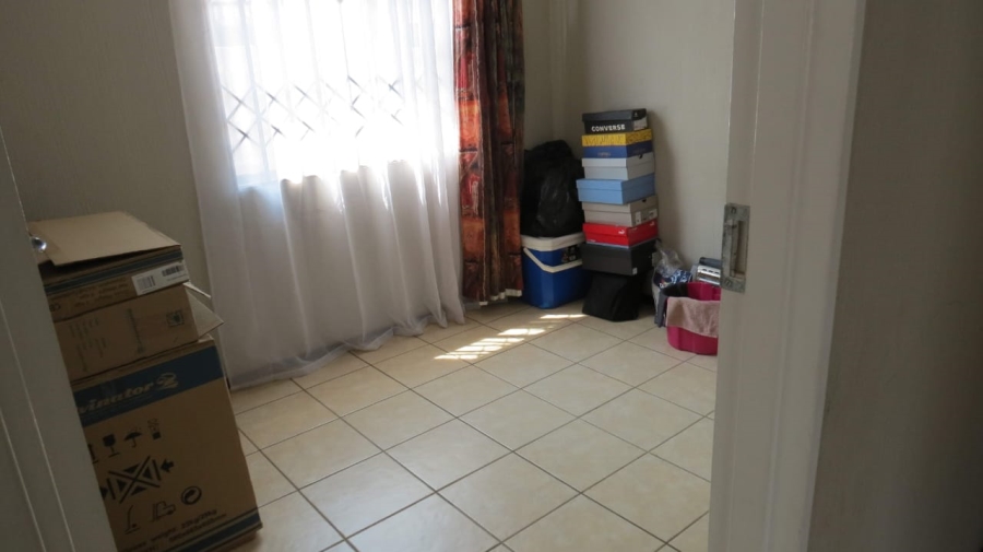 3 Bedroom Property for Sale in Crystal Park Gauteng