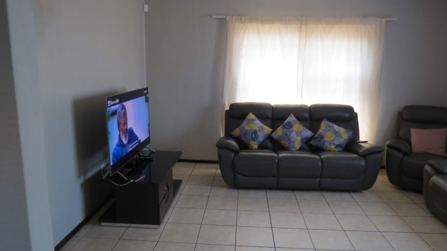 3 Bedroom Property for Sale in Crystal Park Gauteng