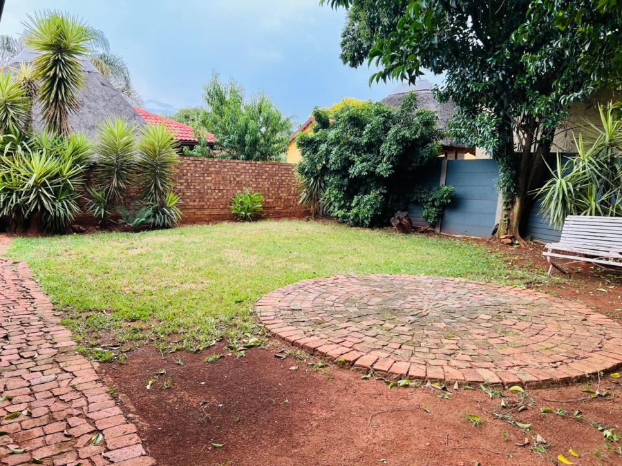 3 Bedroom Property for Sale in Doornpoort AH Gauteng