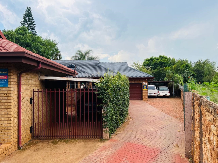 3 Bedroom Property for Sale in Doornpoort AH Gauteng