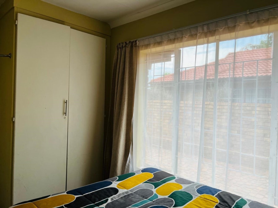 3 Bedroom Property for Sale in Doornpoort AH Gauteng