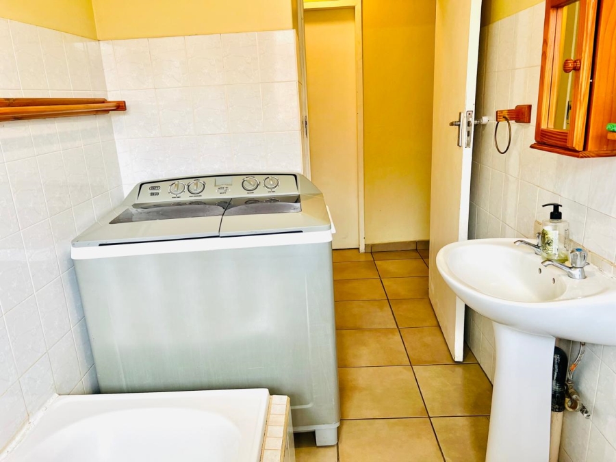 3 Bedroom Property for Sale in Doornpoort AH Gauteng