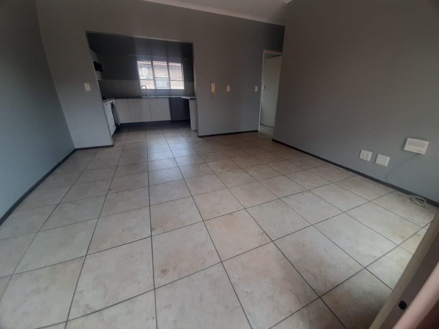 2 Bedroom Property for Sale in Wilgeheuwel Gauteng