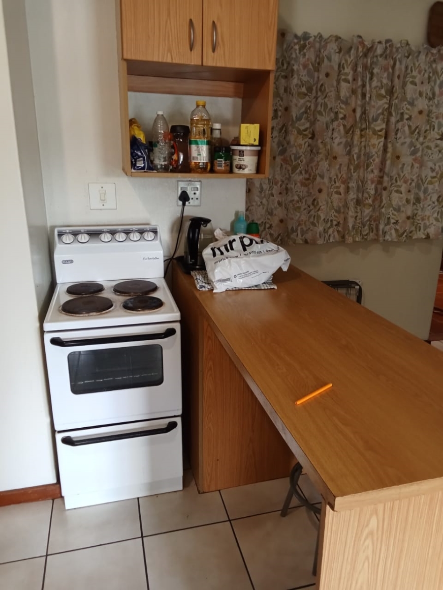 To Let 2 Bedroom Property for Rent in Hillcrest Gauteng