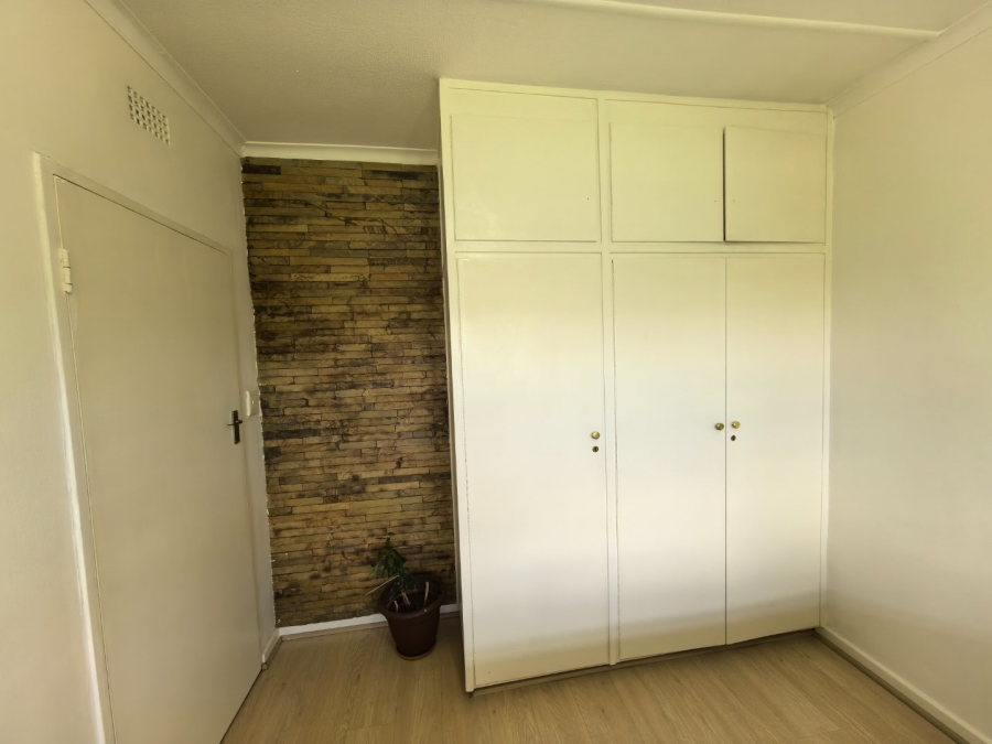 1 Bedroom Property for Sale in Lyndhurst Gauteng