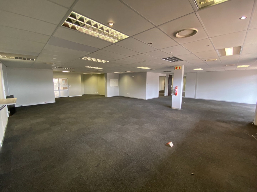 To Let commercial Property for Rent in Die Hoewes Gauteng