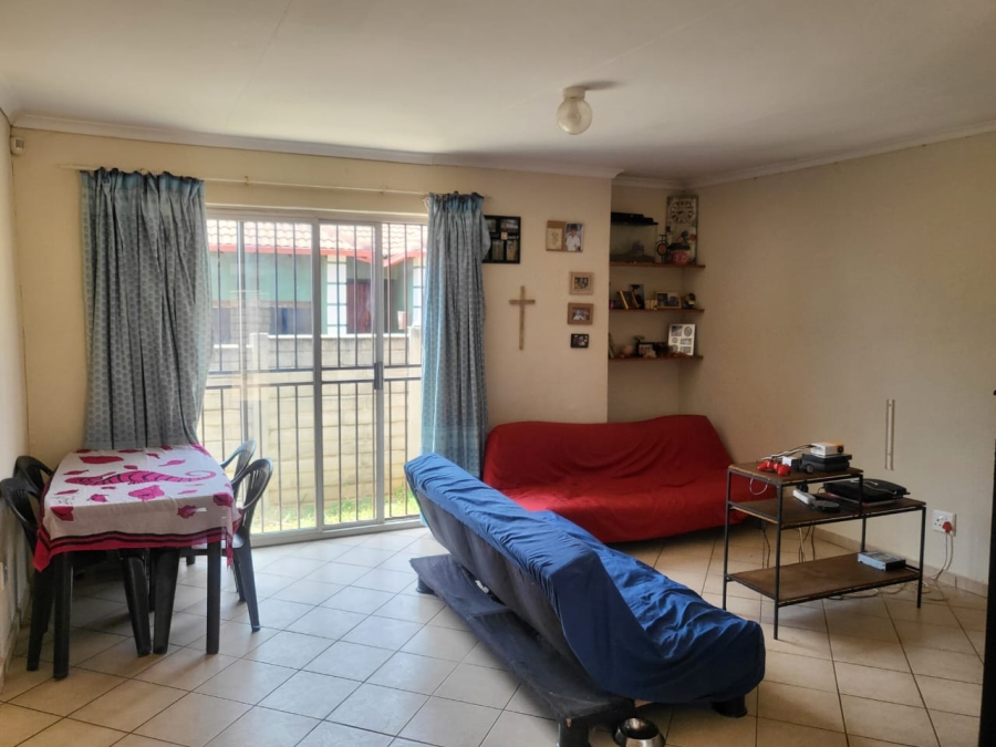 2 Bedroom Property for Sale in Cosmo City Gauteng