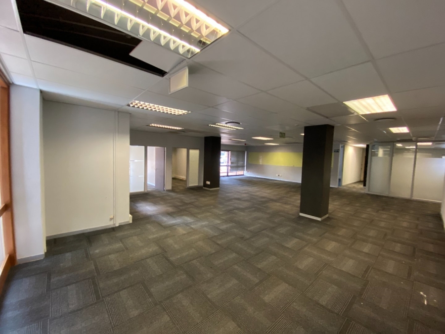 To Let commercial Property for Rent in Die Hoewes Gauteng