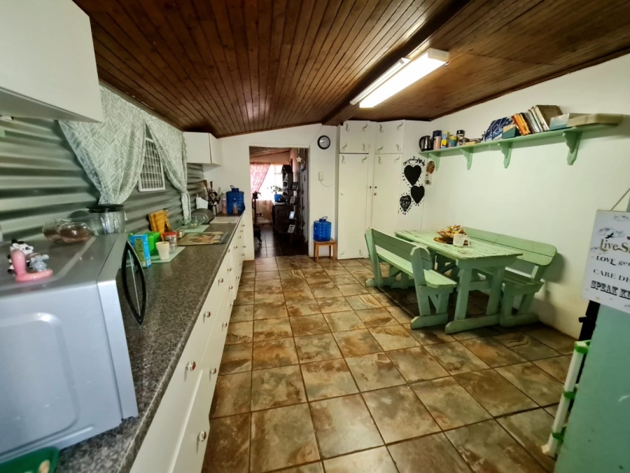 3 Bedroom Property for Sale in Haakdoornboom AH Gauteng