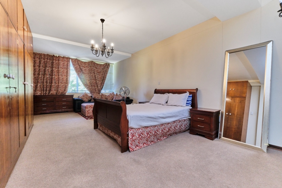 2 Bedroom Property for Sale in Atholl Gauteng