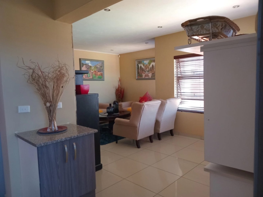 3 Bedroom Property for Sale in South Crest Gauteng